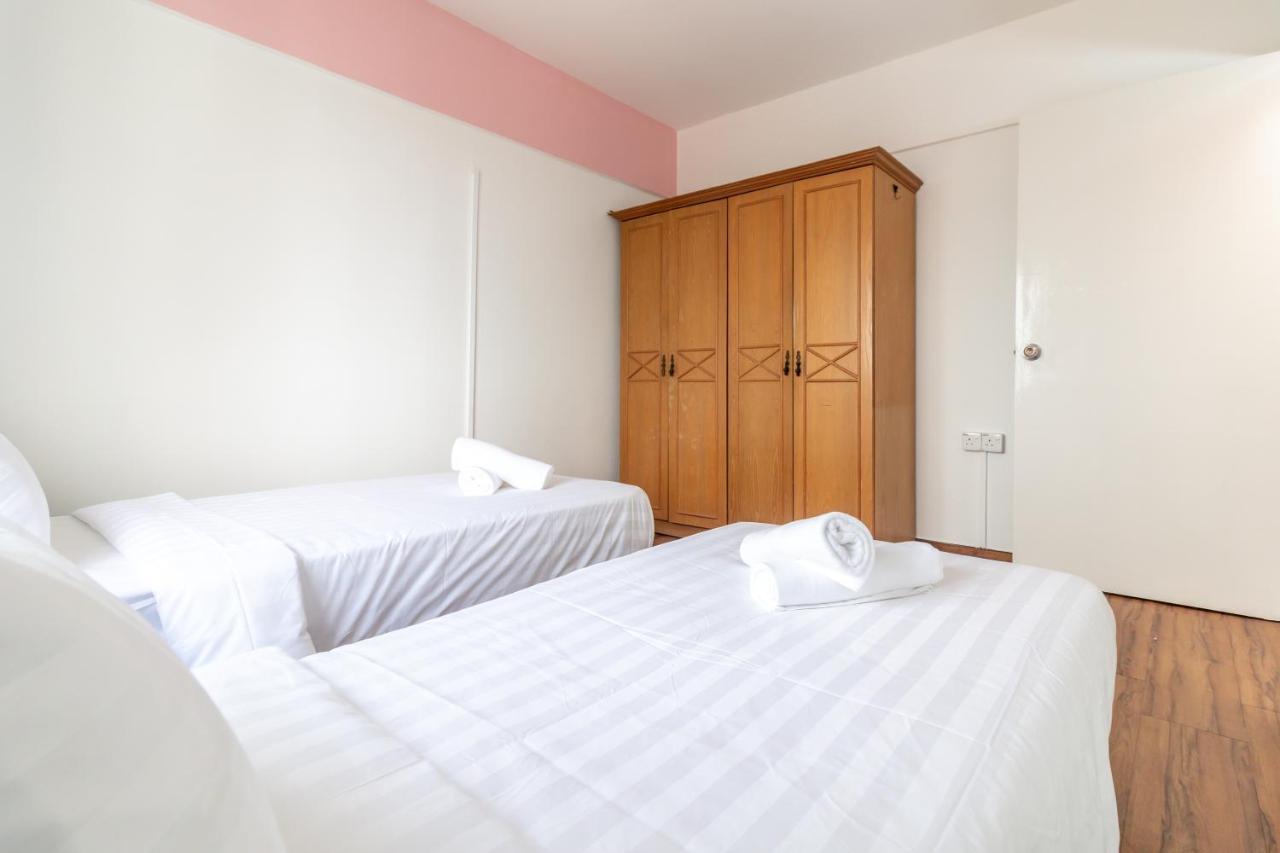 Condo At Melaka Raya By Idealhub Esterno foto